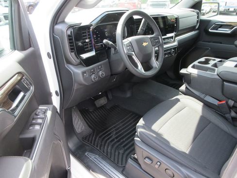 New 2026 Chevrolet Silverado 1500 LT AWD/4WD image 14