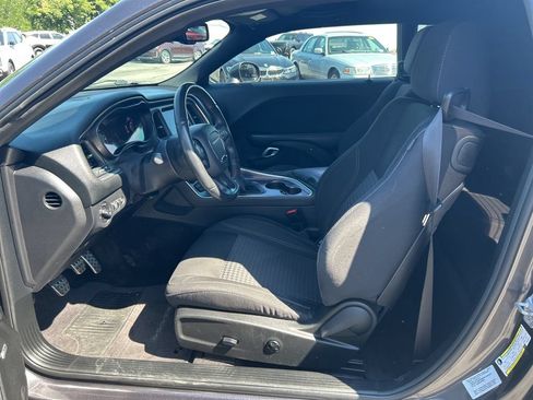Used 2016 Dodge Challenger R/T w/ Blacktop Package RWD image 8