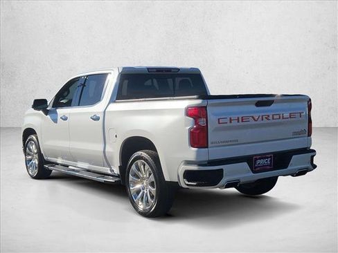 Used 2019 Chevrolet Silverado 1500 High Country w/ Technology Package image 8