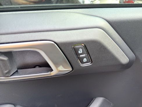 New 2025 Ford Bronco Badlands image 41