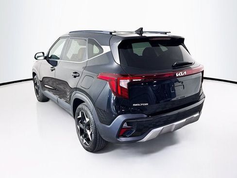 Certified 2024 Kia Seltos EX AWD/4WD image 7