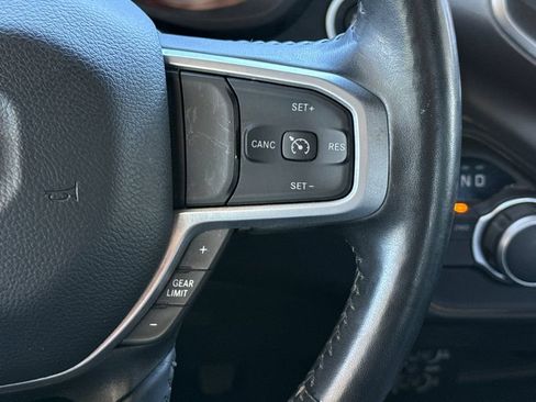 Used 2024 RAM 2500 Big Horn AWD/4WD image 34