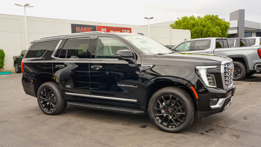 New 2026 GMC Yukon Denali w/ Advanced Technology Package AWD/4WD image 5