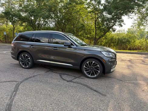 Used 2020 Lincoln Aviator Reserve w/ Equipment Group 202A AWD/4WD image 20