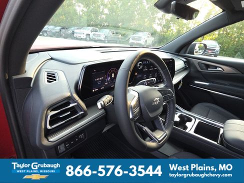 New 2026 Chevrolet Traverse LT w/ Midnight/Sport Edition AWD/4WD image 15