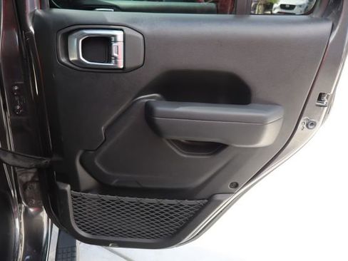 Used 2022 Jeep Wrangler Unlimited Sport AWD/4WD image 26