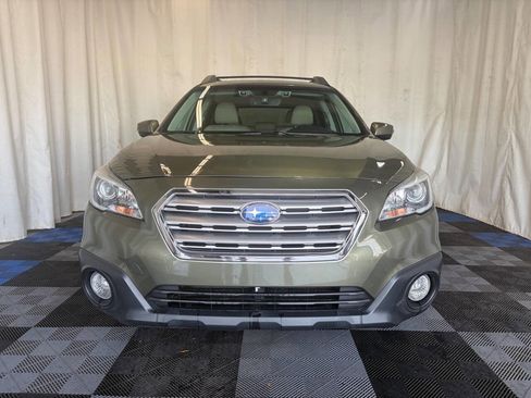 Used 2017 Subaru Outback 2.5i Limited AWD/4WD image 4