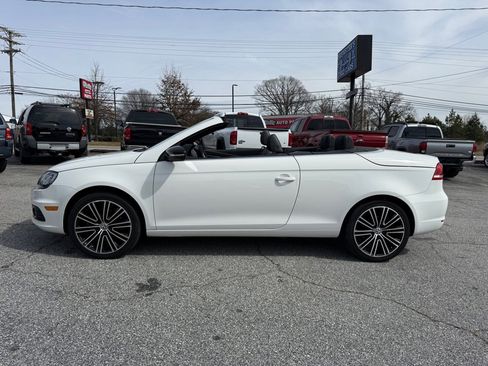 Used 2014 Volkswagen Eos image 10