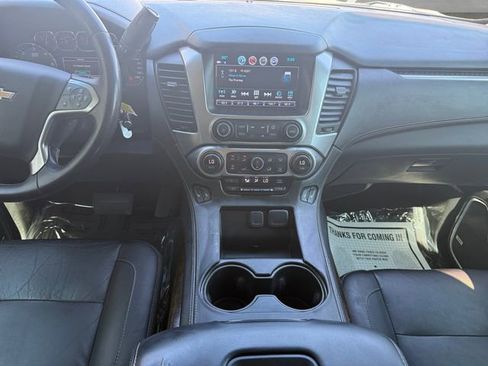 Used 2020 Chevrolet Tahoe LT image 3