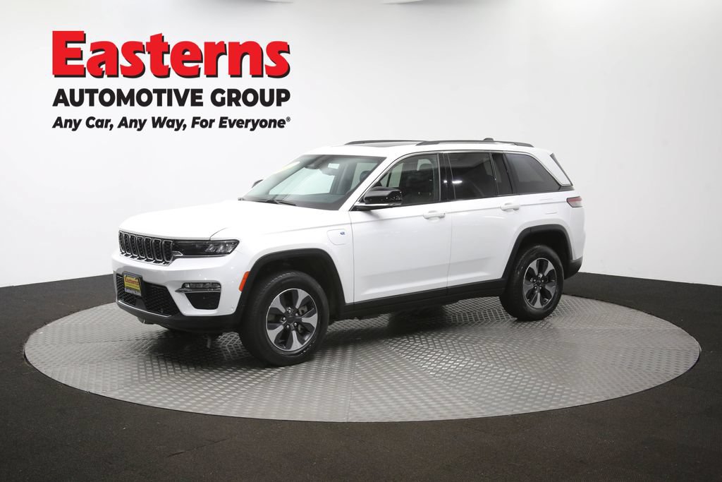 Used 2022 Jeep Grand Cherokee Limited 4xe w/ Luxury Tech Group II AWD/4WD image 62