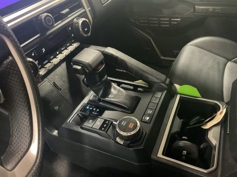 Used 2024 Toyota Tacoma TRD Sport w/ TRD Sport Premium Package AWD/4WD image 21