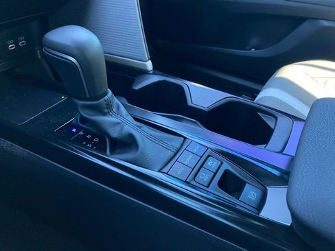 Certified 2025 Toyota Camry SE image 25