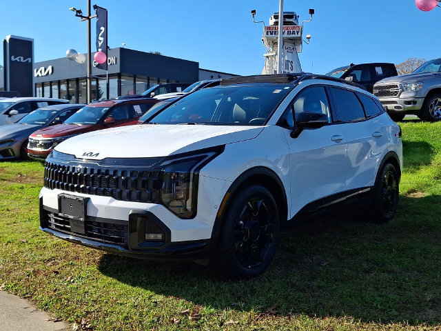Used 2026 Kia Sportage X-Line w/ X-Line Technology Package AWD/4WD image 3