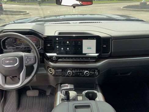 Used 2022 GMC Sierra 1500 Elevation w/ Elevation Premium Package AWD/4WD image 23