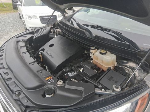 Used 2019 Buick Enclave Essence FWD image 24