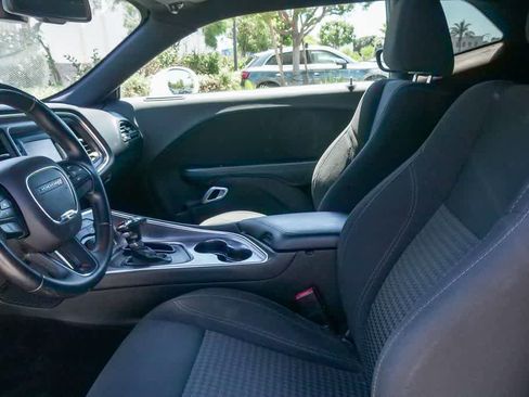 Used 2017 Dodge Challenger R/T RWD image 12