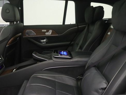 Certified 2021 Mercedes-Benz Maybach GLS 600 4MATIC image 34