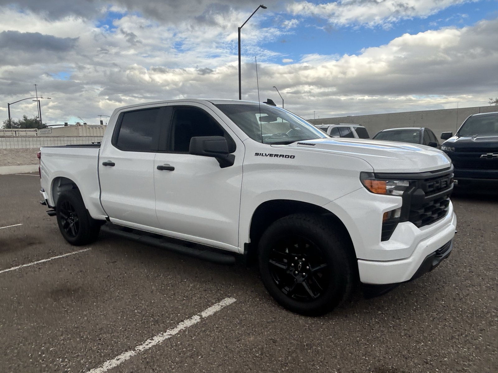 Used 2026 Chevrolet Silverado 1500 Custom w/ Turbomax Blackout Package RWD image 7