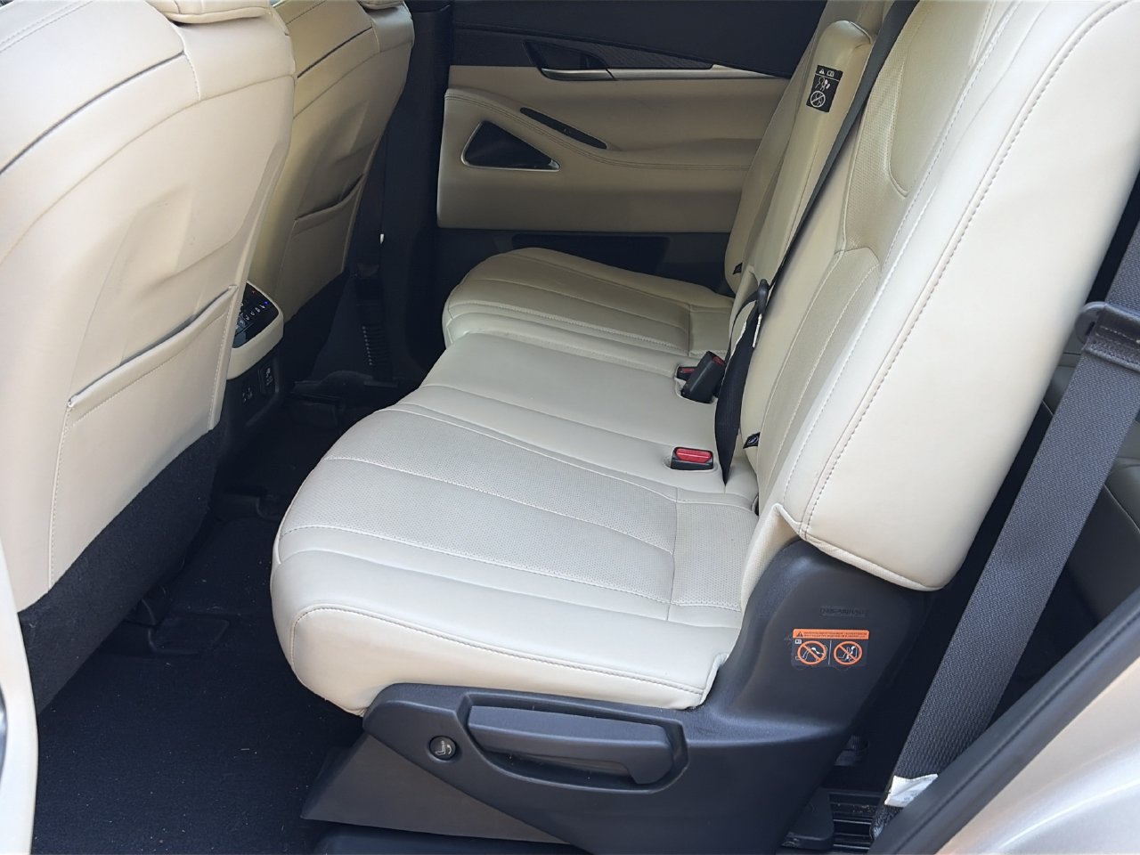 Used 2023 INFINITI QX60 Sensory w/ Vision Package AWD/4WD image 23