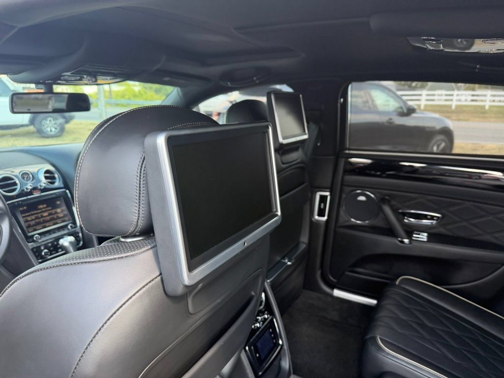 Used 2014 Bentley Flying Spur W12 AWD/4WD image 16