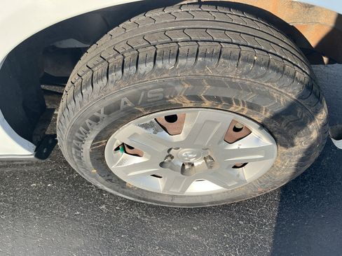 Used 2014 RAM C/V Tradesman w/ UConnect Hands-Free Group FWD image 36