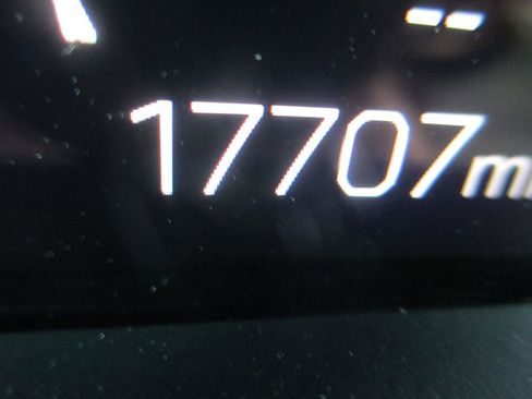 Used 2024 GMC Acadia AT4 w/ Super Cruise Package image 33