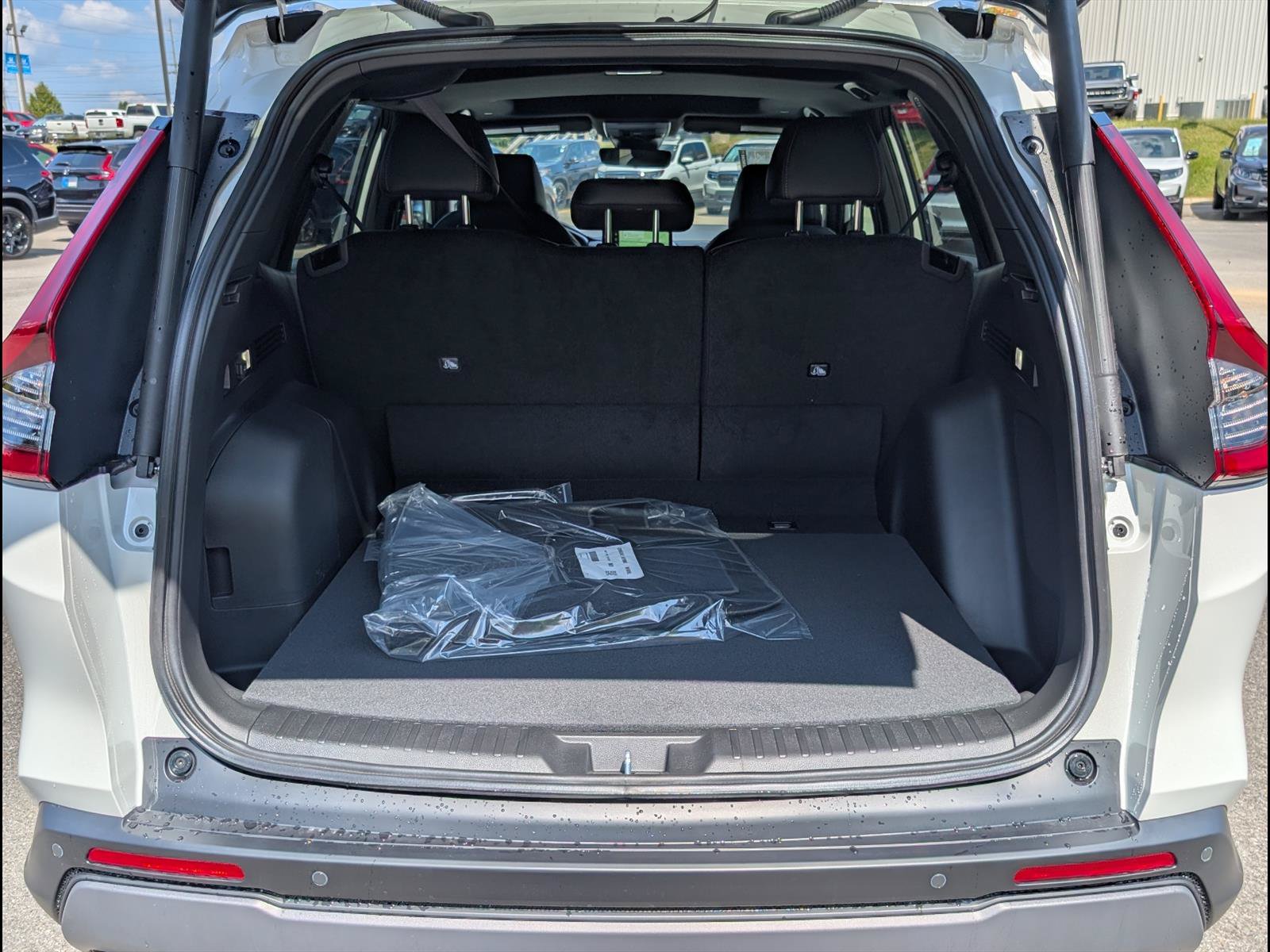 New 2027 Honda CR-V Sport Touring image 14