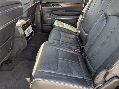 Used 2023 Jeep Grand Wagoneer L Series II w/ Flexible Seating Group AWD/4WD image 19