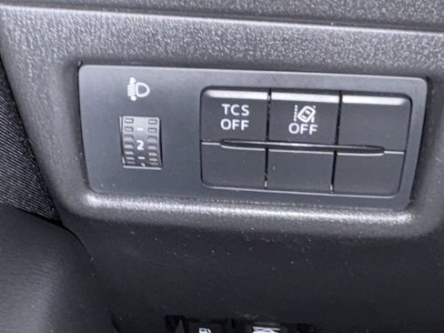 Used 2021 MAZDA CX-5 Sport FWD image 17