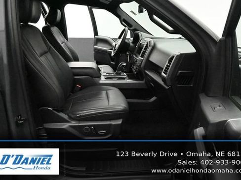 Used 2016 Ford F150 XLT w/ Equipment Group 302A Luxury AWD/4WD image 40