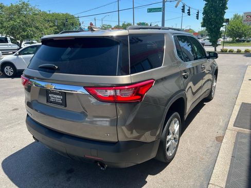 Used 2020 Chevrolet Traverse LT FWD image 6