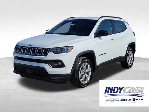 New 2026 Jeep Compass Latitude image 1