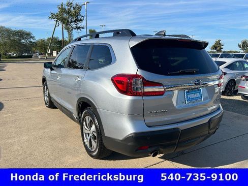 Used 2019 Subaru Ascent Premium image 4