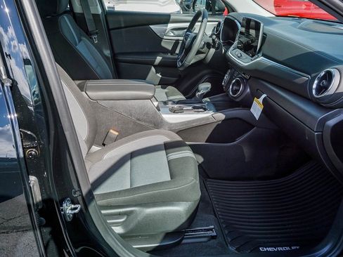 New 2026 Chevrolet Blazer LT image 12