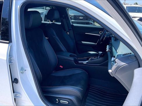 Used 2023 Acura Integra A-Spec FWD image 9