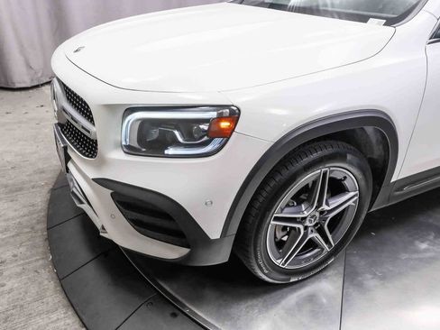 Certified 2021 Mercedes-Benz GLB 250 image 12