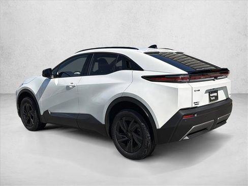 New 2026 Toyota C-HR AWD/4WD image 7