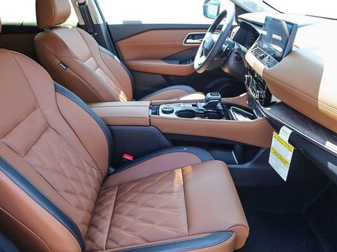 New 2026 Nissan Rogue Platinum AWD/4WD image 28