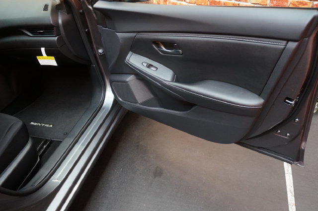 Certified 2025 Nissan Sentra S FWD image 46