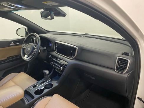 Used 2022 Kia Sportage SX image 25