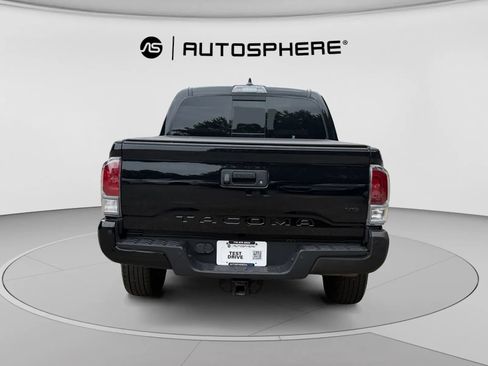 Used 2020 Toyota Tacoma TRD Off-Road w/ Technology Package AWD/4WD image 8