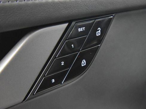 Certified 2021 Porsche 911 Carrera S image 25