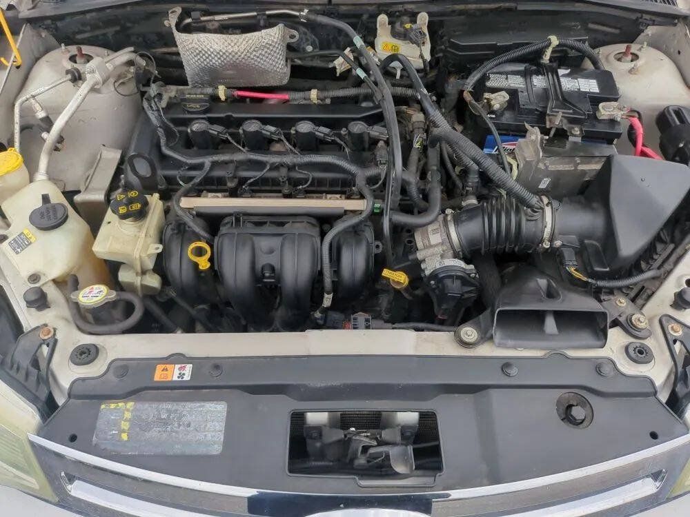 Used 2009 Ford Focus SES FWD image 13