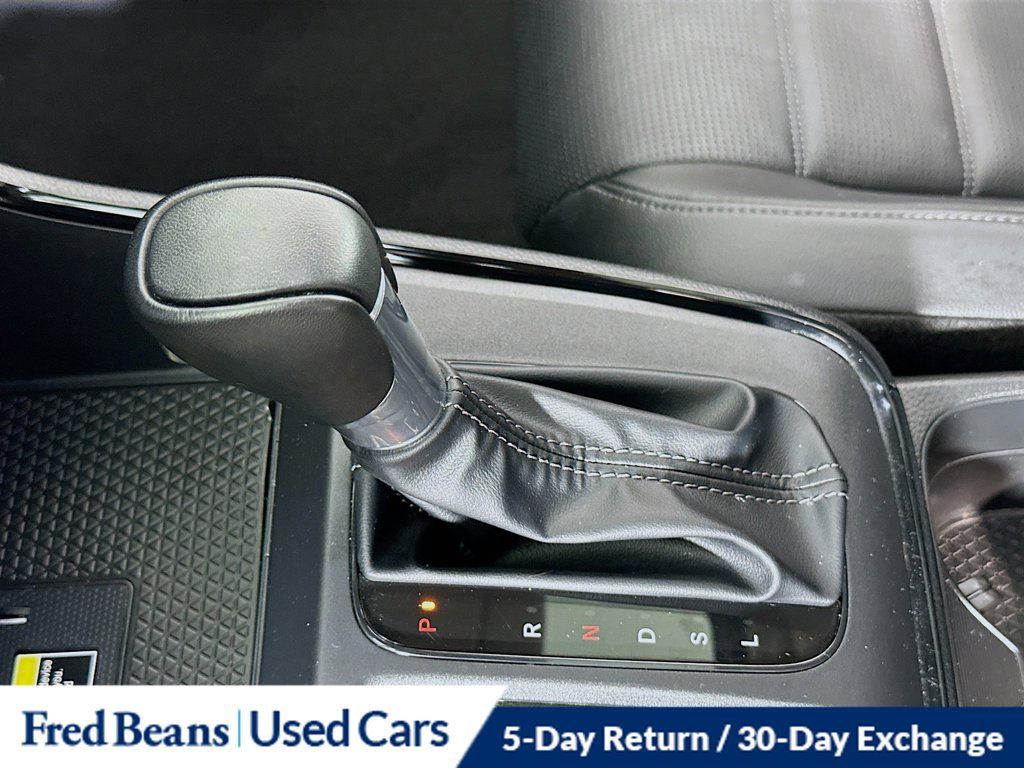 Used 2025 Honda CR-V EX-L image 17