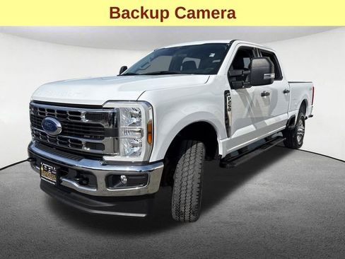 Used 2024 Ford F250 XLT AWD/4WD image 5