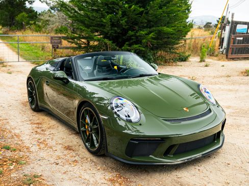 Used 2019 Porsche 911 Speedster RWD image 31