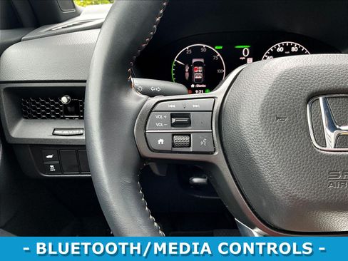 Used 2025 Honda CR-V Sport-L image 11