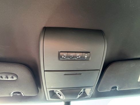 Used 2018 Dodge Grand Caravan GT image 20