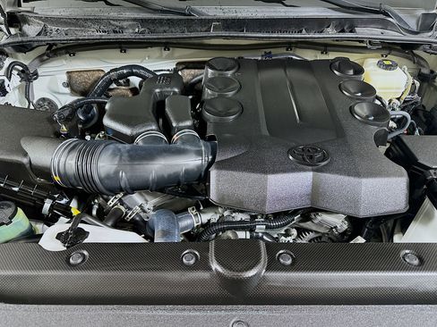 Used 2022 Toyota 4Runner Trail Special Edition image 31