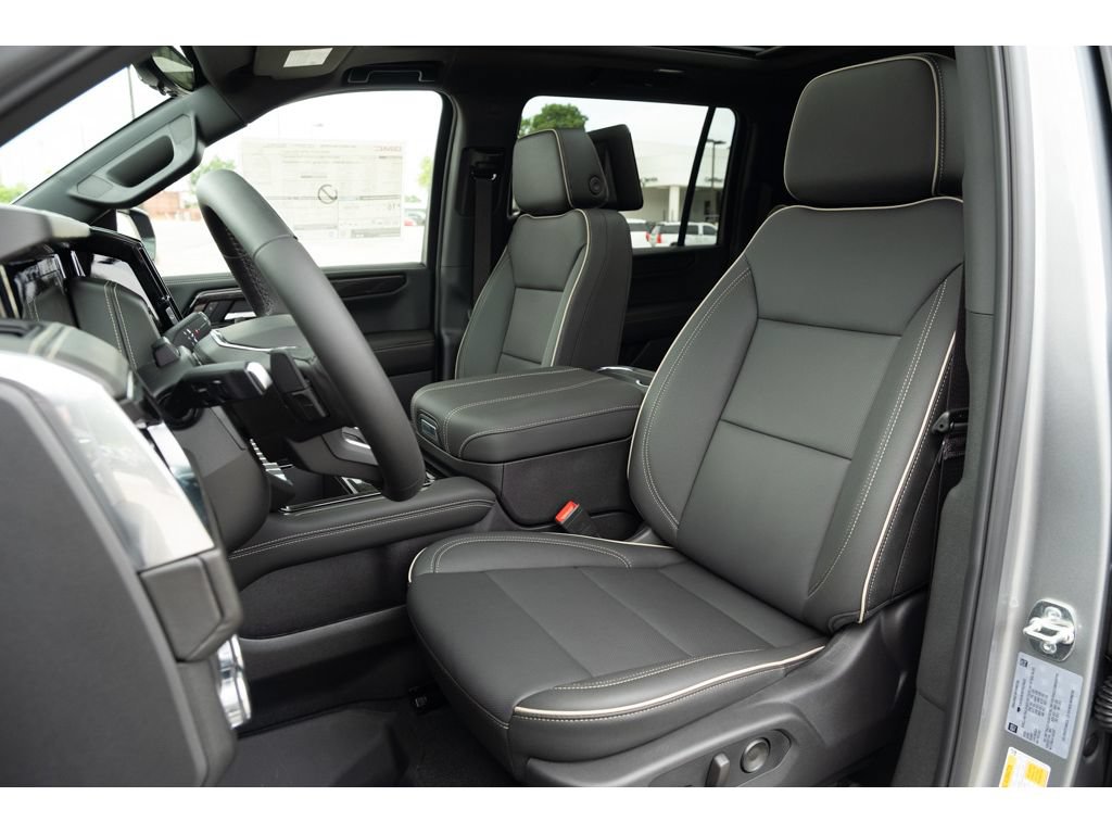 New 2026 GMC Yukon XL Elevation w/ Elevation Premium Package AWD/4WD image 12